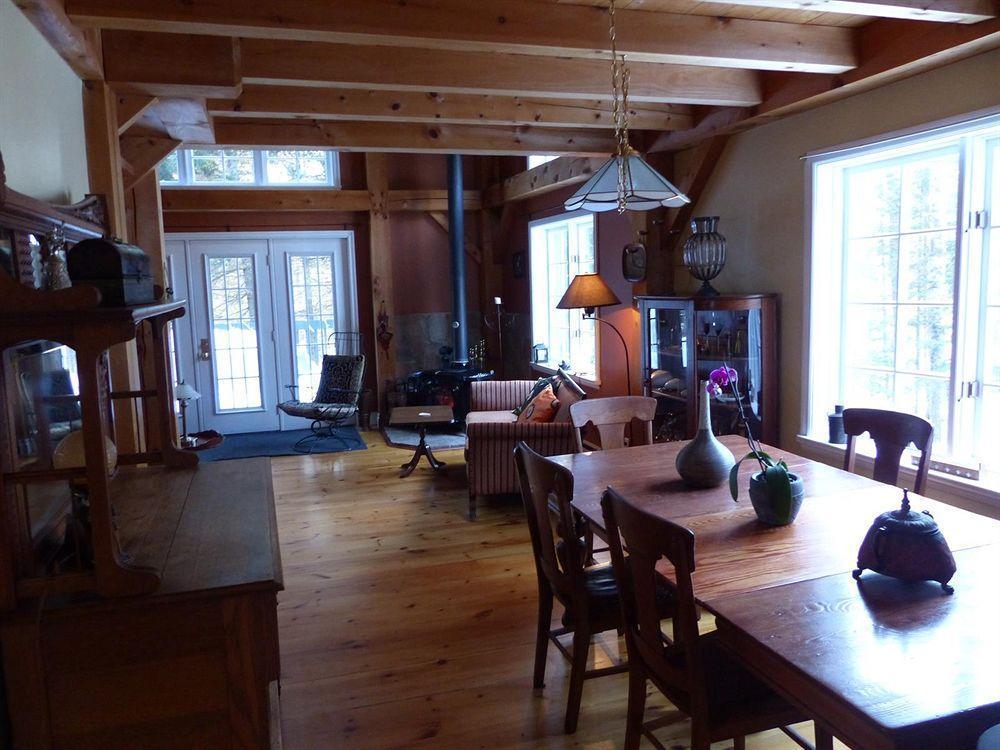 Gite Le Roupillon B&B Mont-Tremblant Extérieur photo