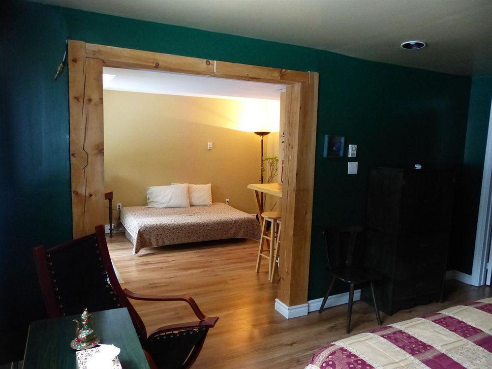 Gite Le Roupillon B&B Mont-Tremblant Extérieur photo