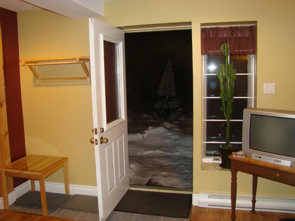 Gite Le Roupillon B&B Mont-Tremblant Extérieur photo