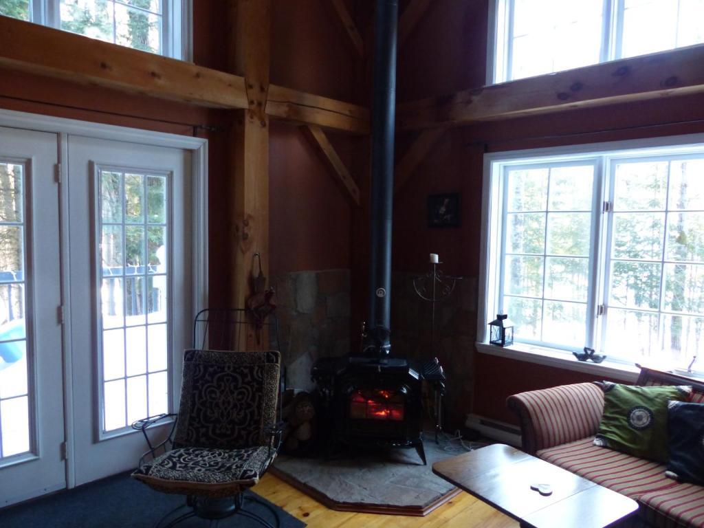 Gite Le Roupillon B&B Mont-Tremblant Extérieur photo